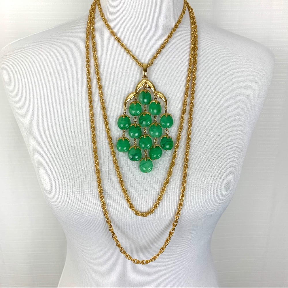 Trifari Waterfall Lucite Jade Green Necklace VTG